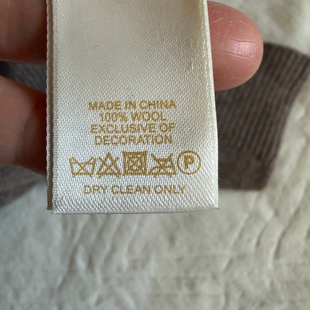 Kate Spade tan Sweater with Black Bow - Picture 6 of 8